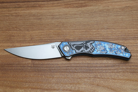 SHIROGOROV KNIVES / TI2 DESIGN QUANTUM BLACK HULA “PIXELATED SKULL” – CROMAX PM BLADE – MRBS