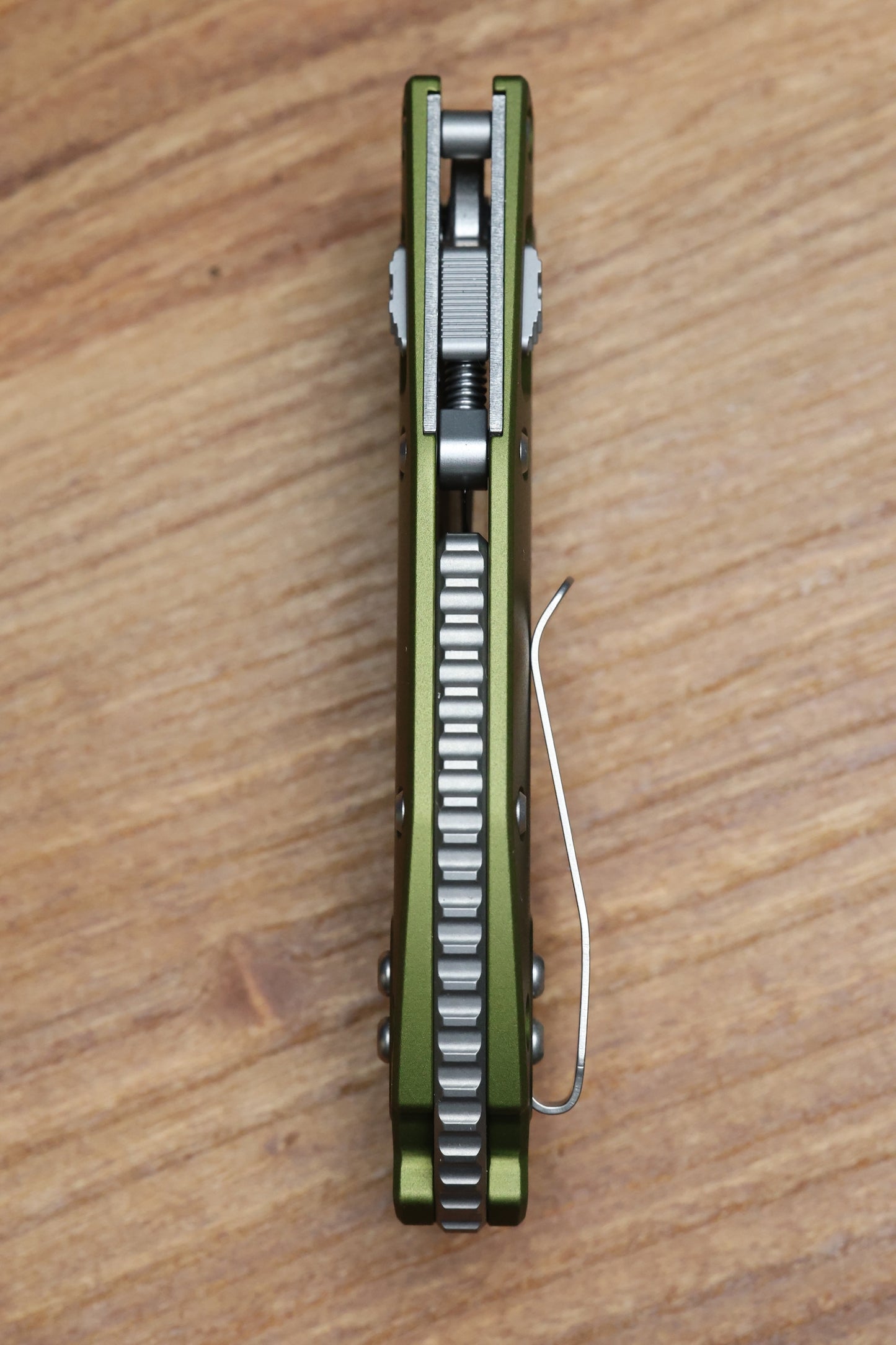 MICROTECH KNIVES MANUAL M-STITCH RAM LOK OD GREEN SMOOTH ALUMINUM HANDLES & STONEWASH M390MK 169MRL-10OD