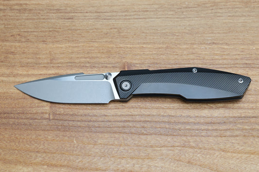 NULL KNIVES RAIDEN R2 - MILLED LINES TITANIUM BLACK PVD HANDLE - DARK STONEWASH W/ SATIN FLATS MAGNACUT BLADE