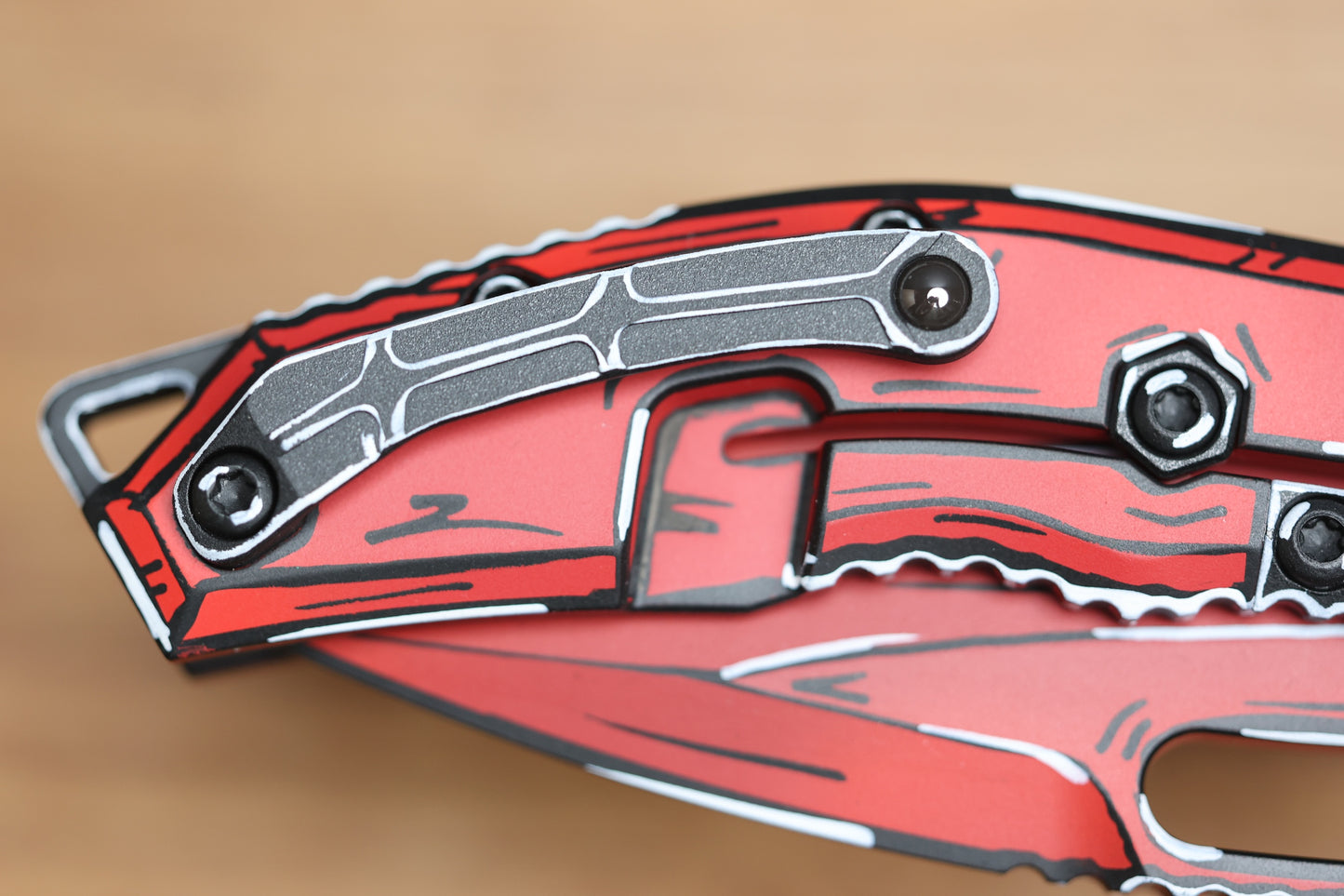 HERETIC KNIVES MEDUSA M/A RED CEL SHADE W/ TANTO MAGNACUT H009-CS-RD