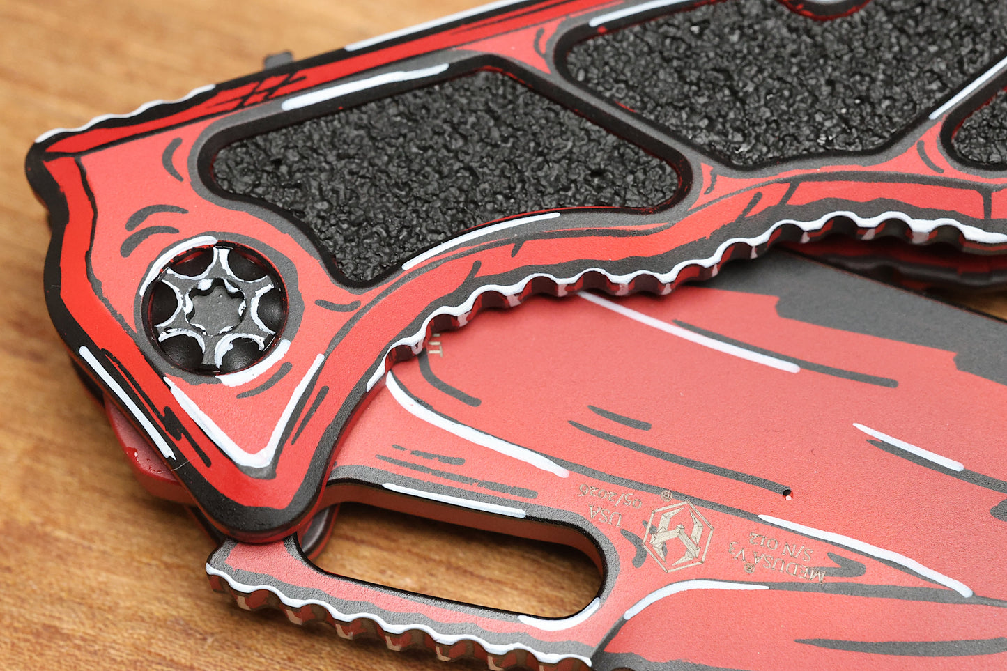 HERETIC KNIVES MEDUSA M/A RED CEL SHADE W/ TANTO MAGNACUT H009-CS-RD