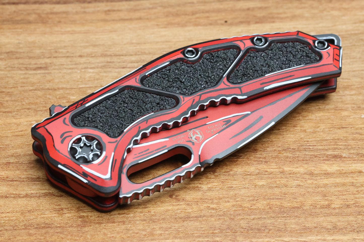HERETIC KNIVES MEDUSA M/A RED CEL SHADE W/ TANTO MAGNACUT H009-CS-RD