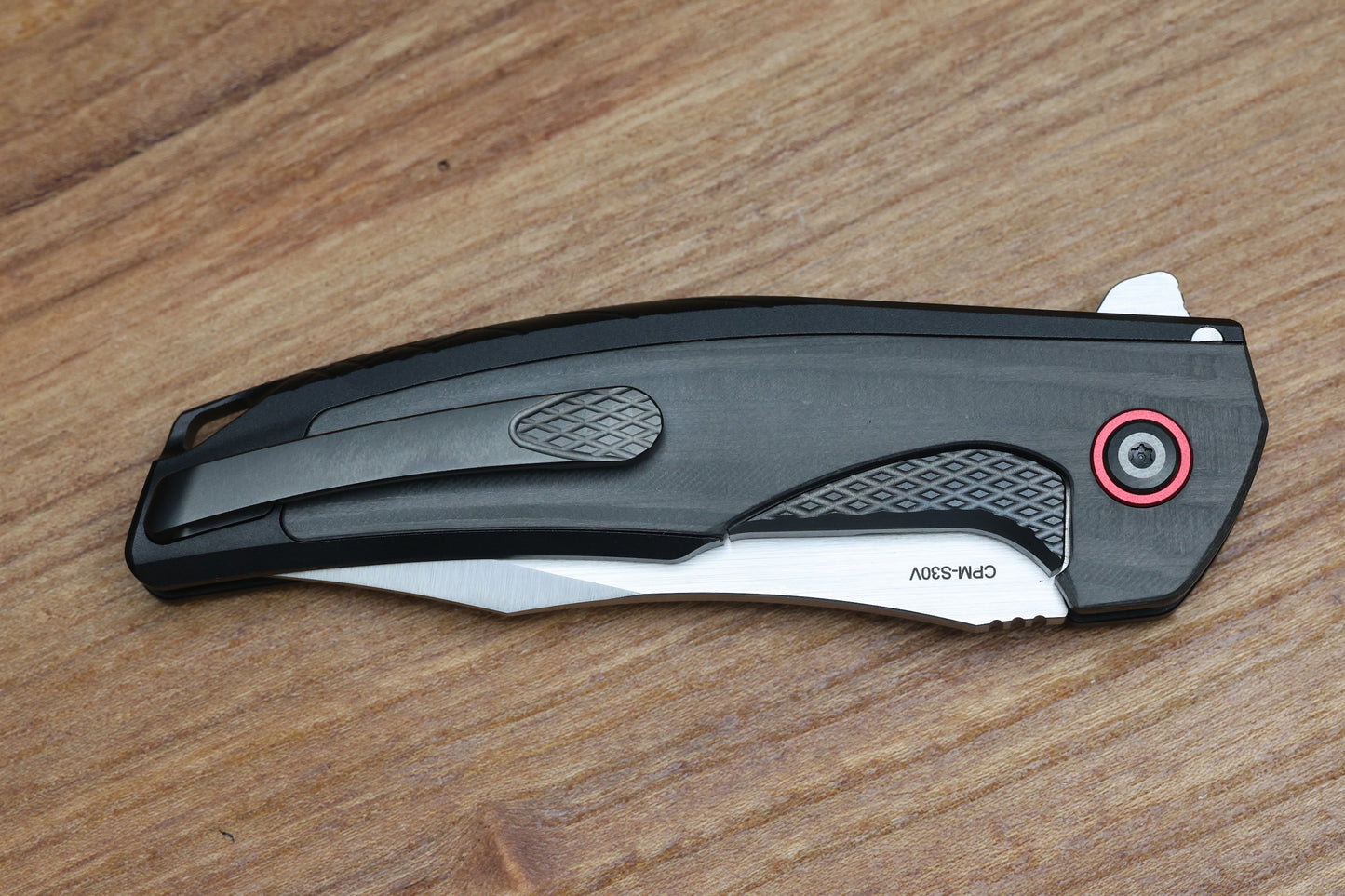 REATE KNIVES JACK JR. BLACK ALUMINUM INTEGRAL HANDLE W/ CARBON FIBER INLAY & RED PIVOT COLLAR & SATIN S30V