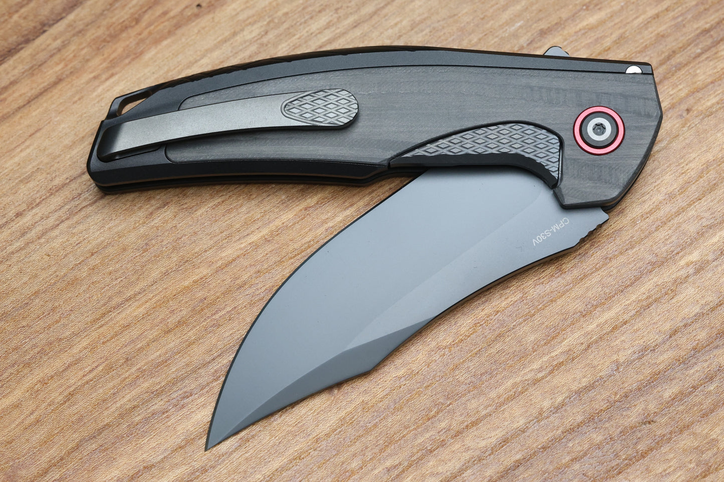 REATE KNIVES JACK JR. BLACK ALUMINUM INTEGRAL HANDLE W/ CARBON FIBER INLAY & RED PIVOT COLLAR & DLC S30V
