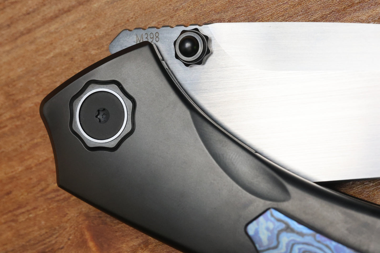 POIKILO BLADE TUNA MIDTECH W/ DLC TITANIUM HANDLES & MIRROR STONEWASH M398