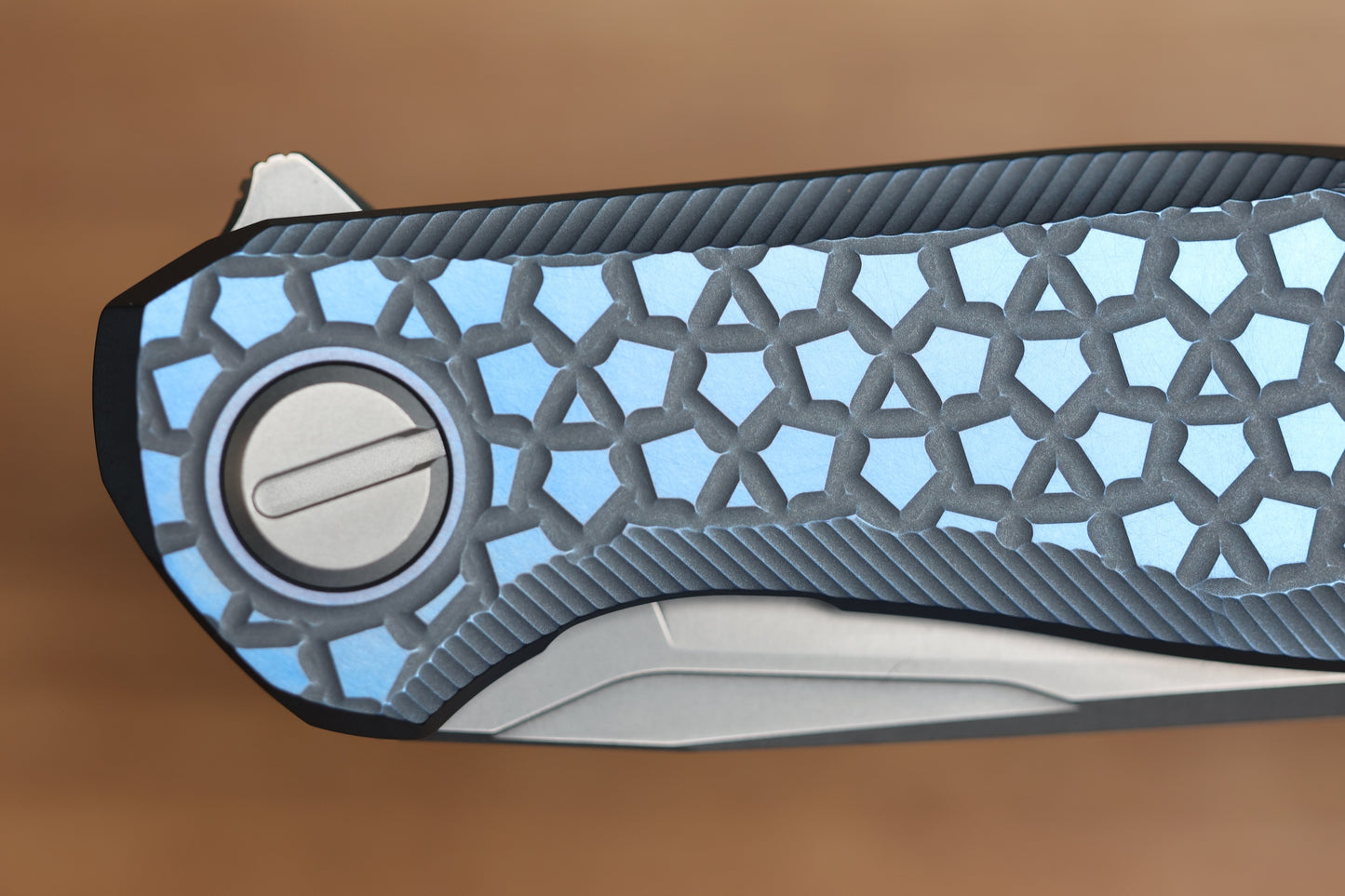 SHIROGOROV STELLAR BEAR PATTERN – BLUE TITANIUM HANDLE – M390 BLADE – MRBS