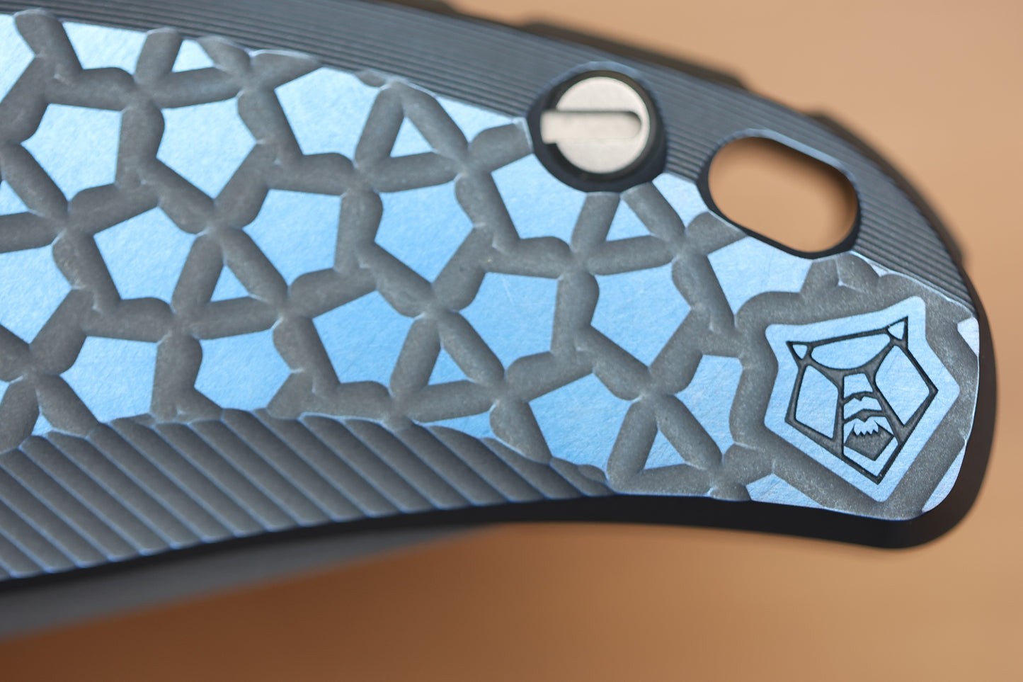 SHIROGOROV STELLAR BEAR PATTERN – BLUE TITANIUM HANDLE – M390 BLADE – MRBS