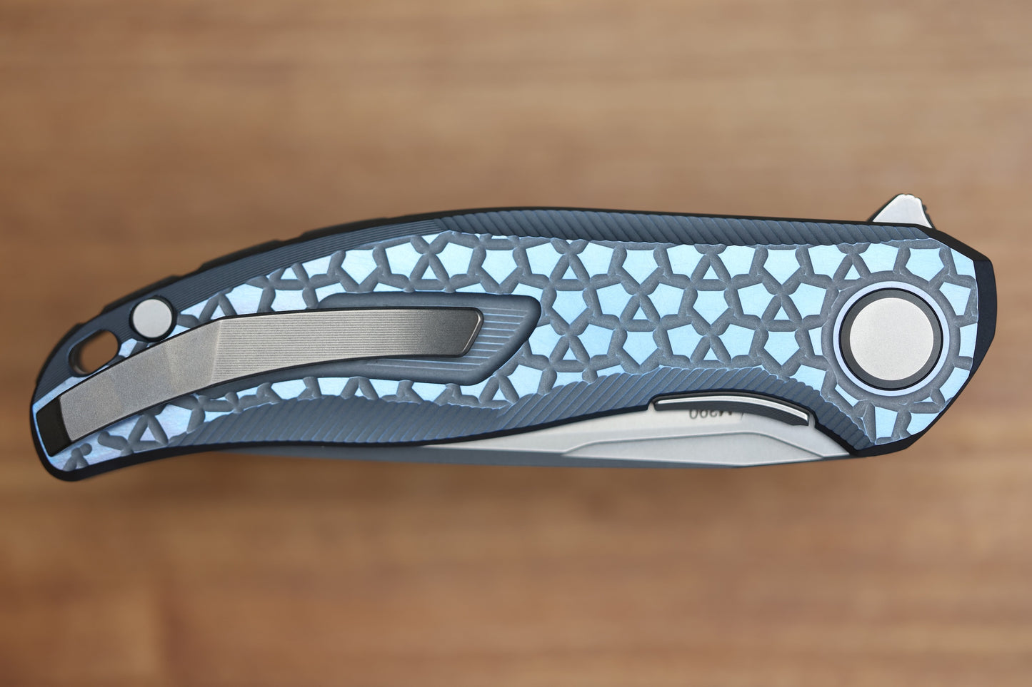 SHIROGOROV STELLAR BEAR PATTERN – BLUE TITANIUM HANDLE – M390 BLADE – MRBS
