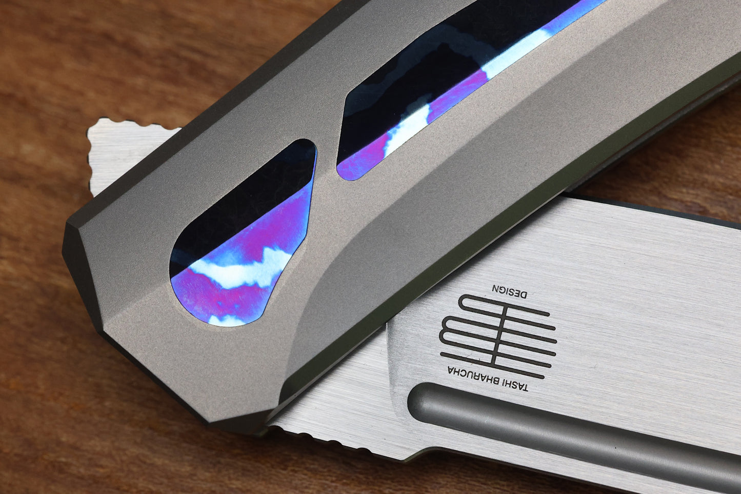 TASHI BHARUCHA SMALL KRYPTON W/ LEE WILLIAMS KICKSTOP TITANIUM HANDLE W/ TIMASCUS INLAYS & ELMAX