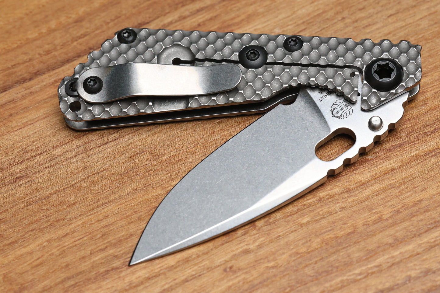 STRIDER KNIVES SNG DGG - DROP POINT MAGNACUT BLADE - TITANIUM HANDLE