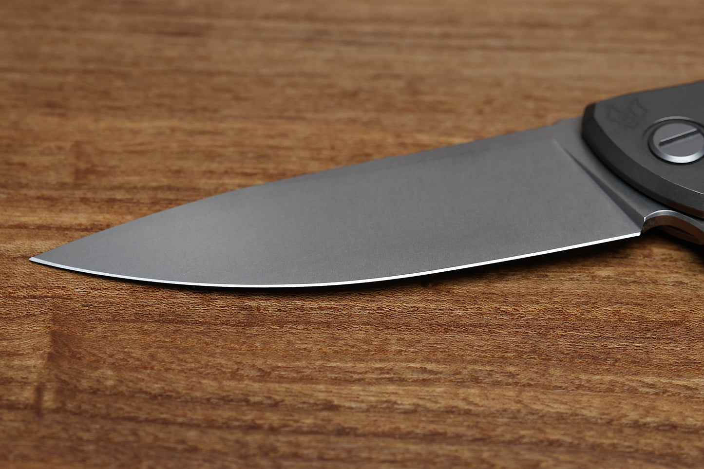 SHIROGOROV F95NL – ELMAX BLADE – STONEWASHED TITANIUM HANDLE W/ MAROON MICARTA INLAY- MRBS