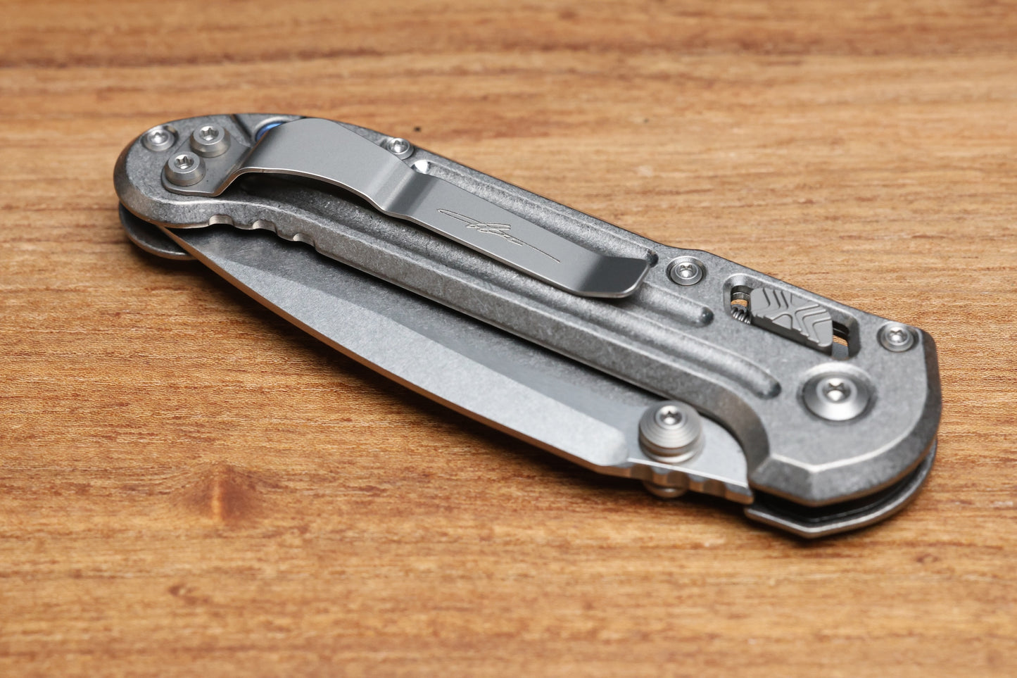 MICROTECH MARFIONE SELECT LUDT RAM-LOK MANUAL GROOVED TITANIUM STONEWASH M390MK BLUE TI ACCENT 1135RLG-10MS2