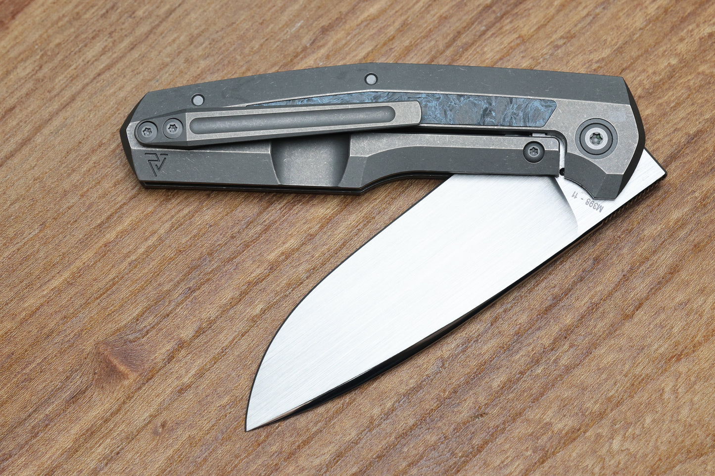 CUSTOM KNIFE FACTORY FIF18 TUMBLED TITANIUM HANDLES W/ BLUE CARBON FIBER INLAY & M398