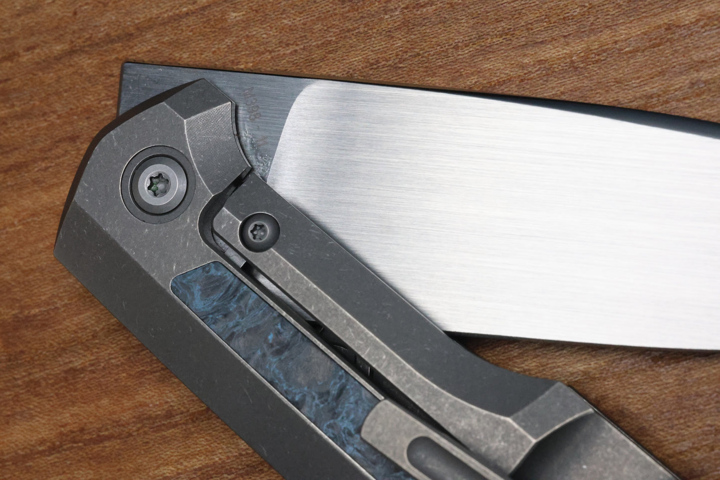 CUSTOM KNIFE FACTORY FIF18 TUMBLED TITANIUM HANDLES W/ BLUE CARBON FIBER INLAY & M398