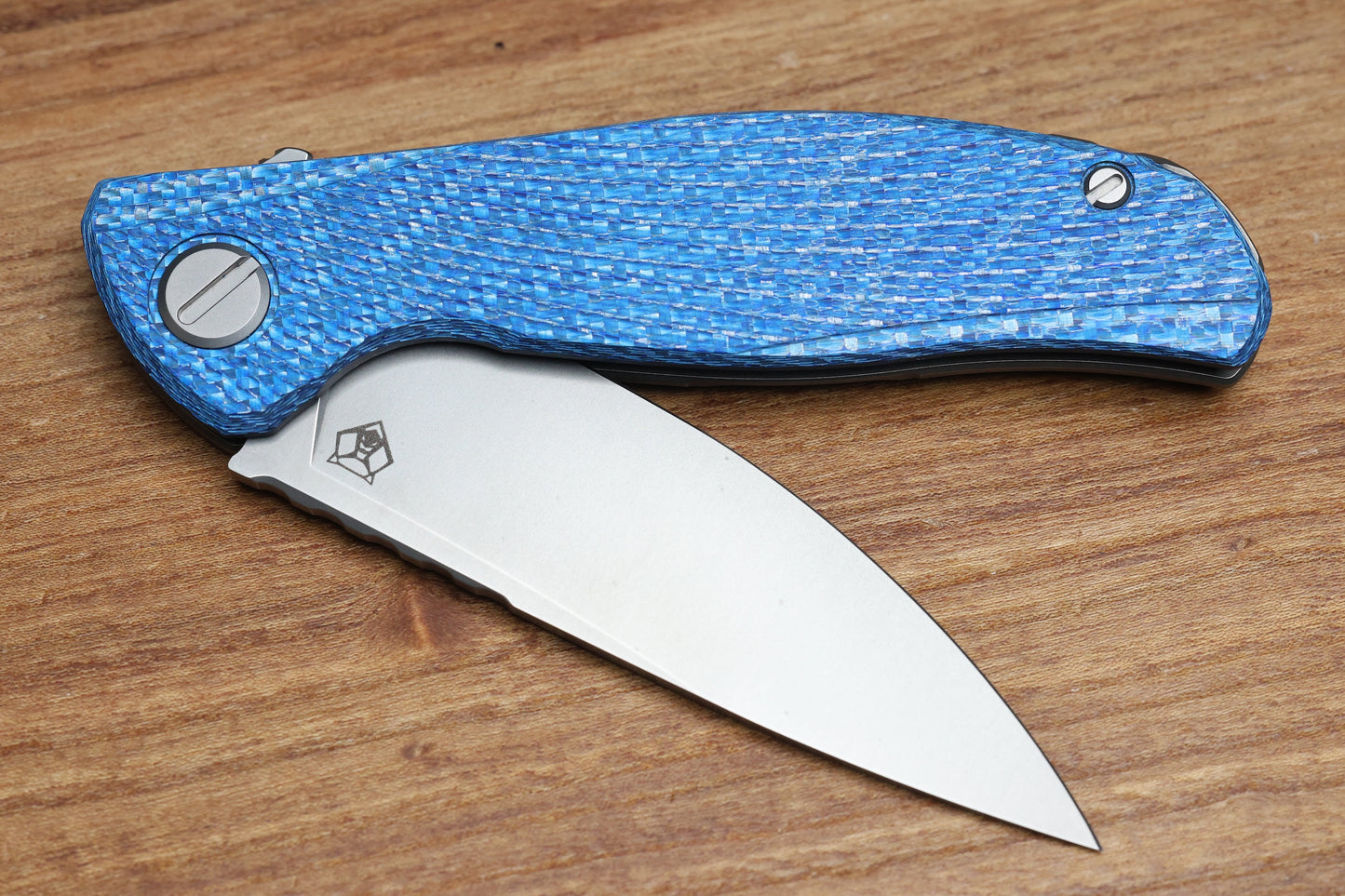 SHIROGOROV HATI BLADESHOW 2026– MAGNACUT BLADE – AZURE ALUTEX – MRBS