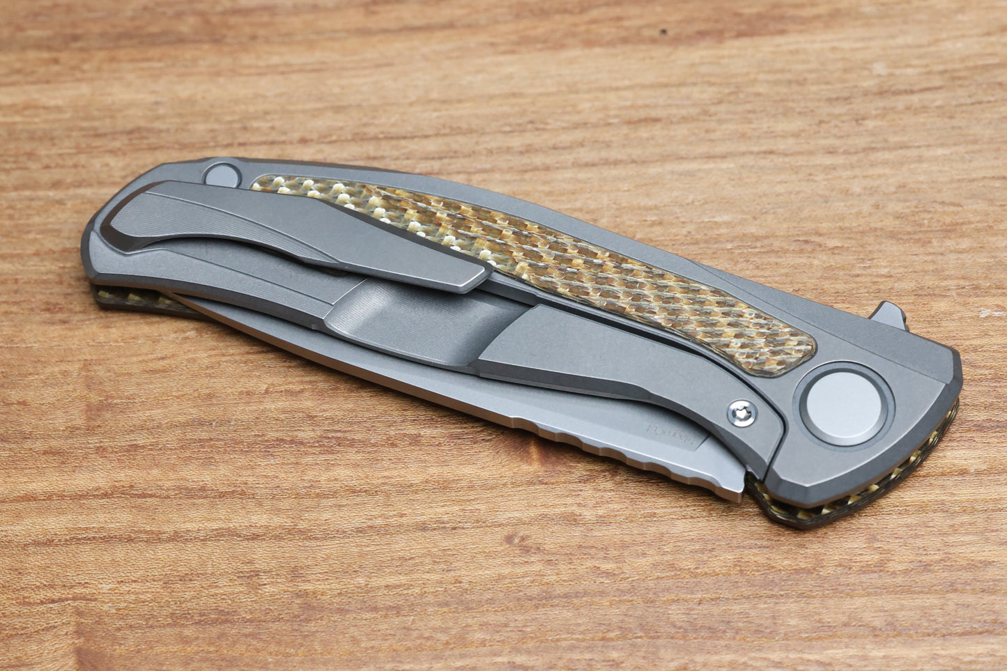 SHIROGOROV HATI BLADESHOW 2026– MAGNACUT BLADE – BROWN ALUTEX – MRBS