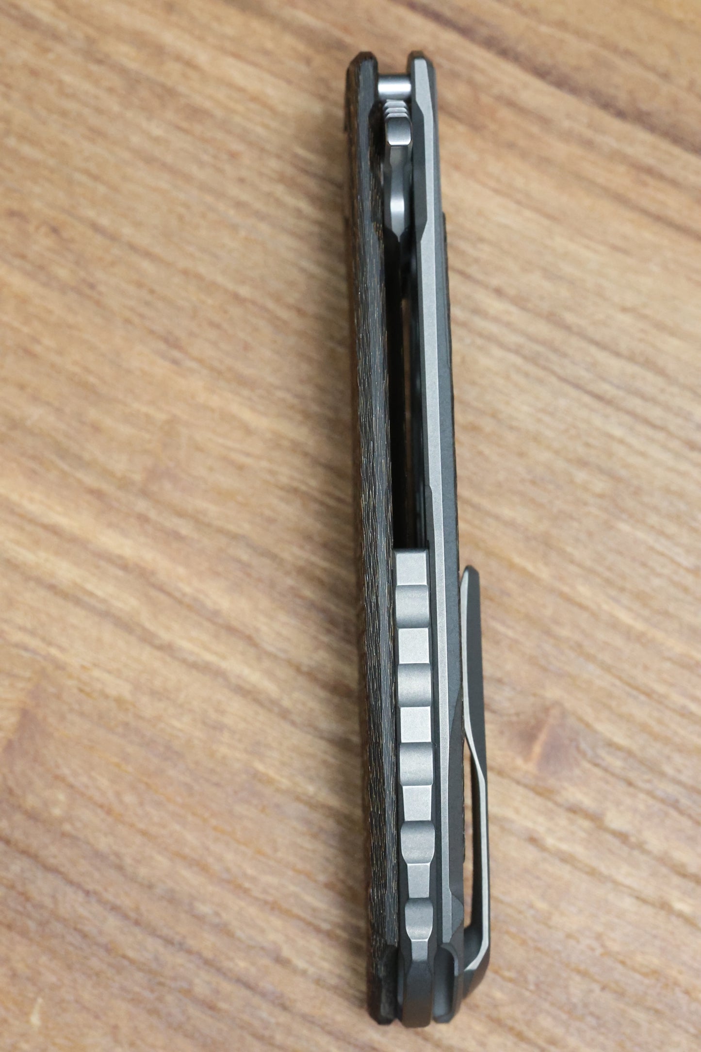SHIROGOROV HATI BLADESHOW 2026– MAGNACUT BLADE – BROWN ALUTEX – MRBS