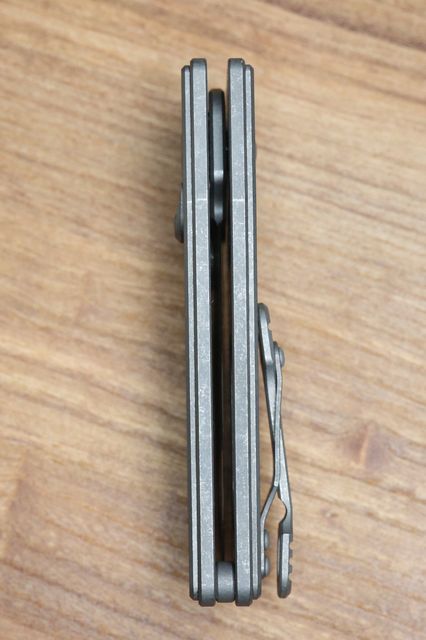 SERGE PANCHENKO GUPPY - BLADESHOW 2026 - TITANIUM HAWK LOCK - MAGNACUT BLADE