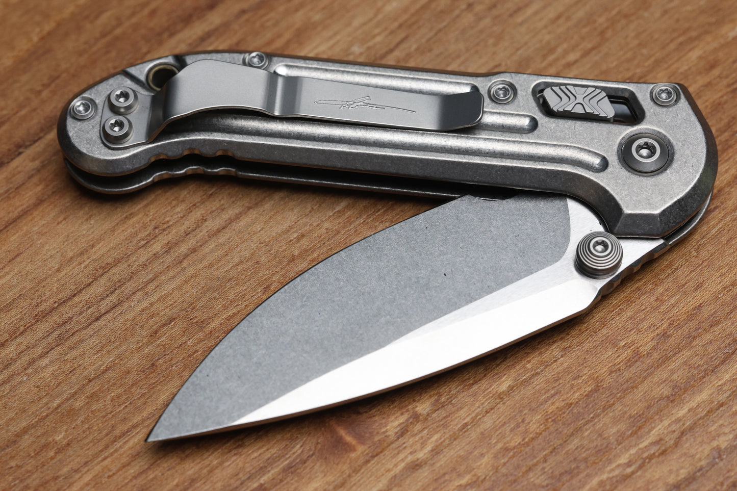 MICROTECH MARFIONE SELECT LUDT RAM-LOK W/ GROOVED TITANIUM HANDLES & BRONZE ACCENTS & STONEWASH DROP POINT 1135RLG-10MS1