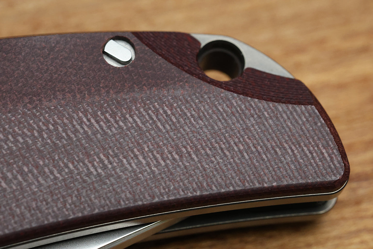 SHIROGOROV “LIMITED EDITION” RJ MARTIN DESIGN SOFT OVERKILL – M398 BLADE – MAROON CANVAS MICARTA HANDLE – RBS