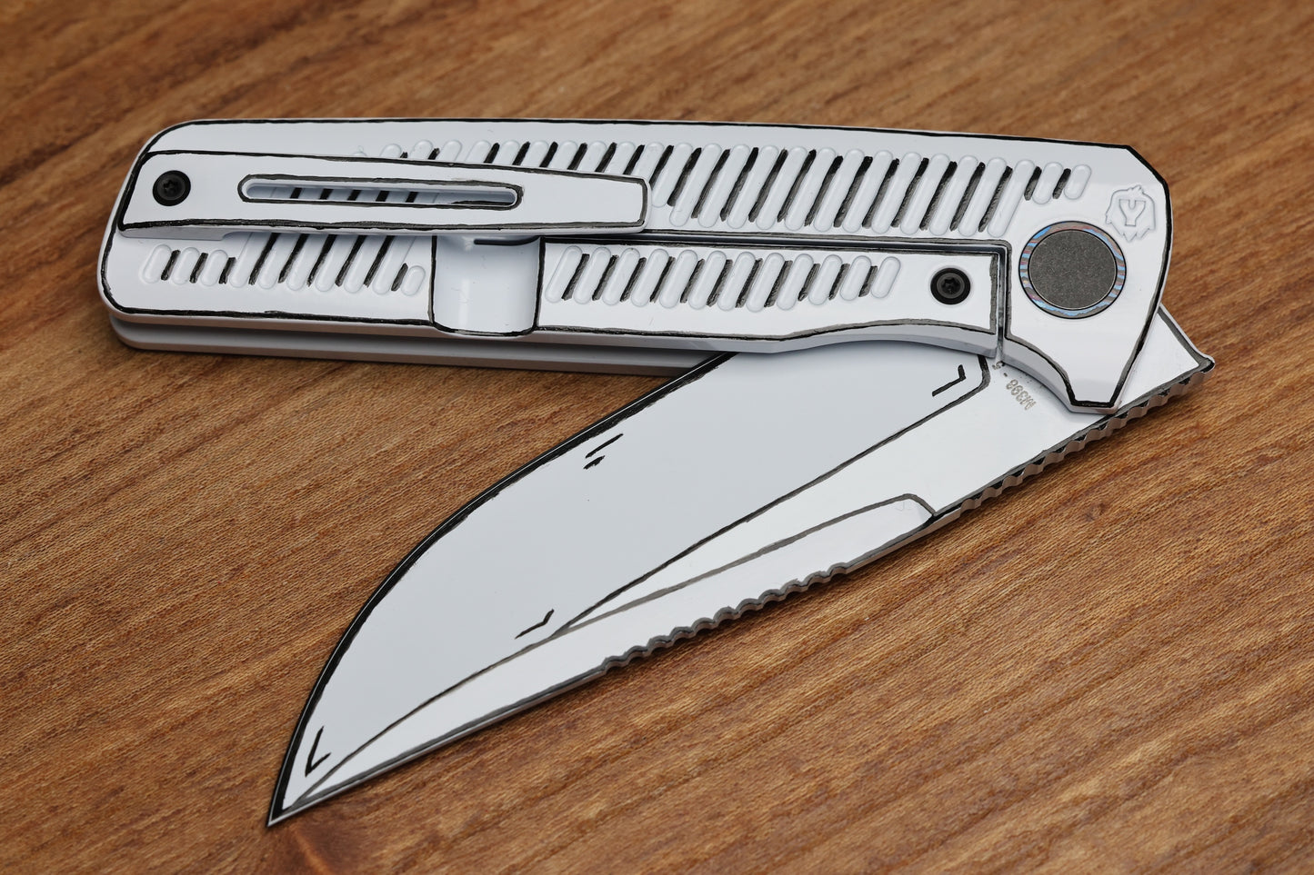 CUSTOM KNIFE FACTORY YETI GNOME 2.0 WHITE CEL SHADE TITANIUM & M398