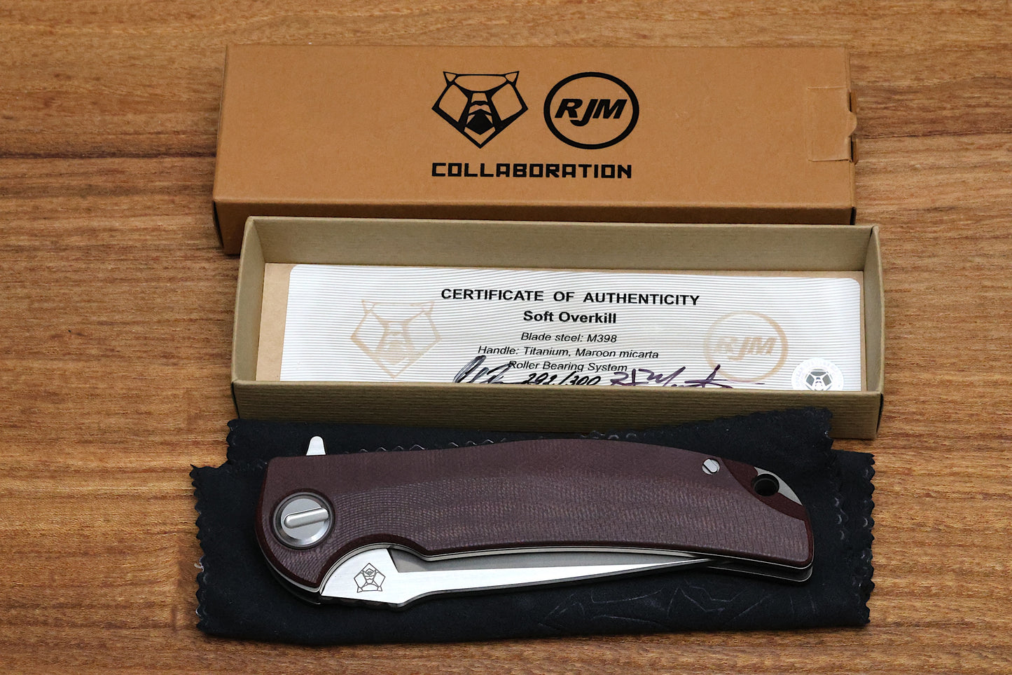 SHIROGOROV “LIMITED EDITION” RJ MARTIN DESIGN SOFT OVERKILL – M398 BLADE – MAROON CANVAS MICARTA HANDLE – RBS