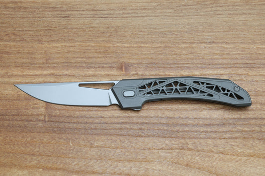 AVIAN KNIVES TOPAZA - LLK490-1 - DARK BEAD BLAST TITANIUM HANDLE - BEAD BLAST MAGNACUT BLADE
