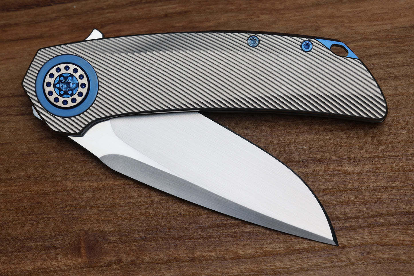 SKIFF MADE BLADES FUGITIVE- CPM154 BLADE, MILLED TITANIUM SCALES, ROYAL BLUE TI BACKSPACER, PIVOT COLLAR AND CLIP, #195