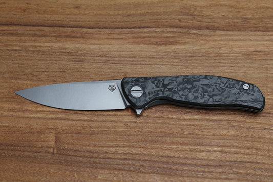 SHIROGOROV HATI GEN 3 – M390 BLADE – MARBLE CARBON FIBER – MRBS