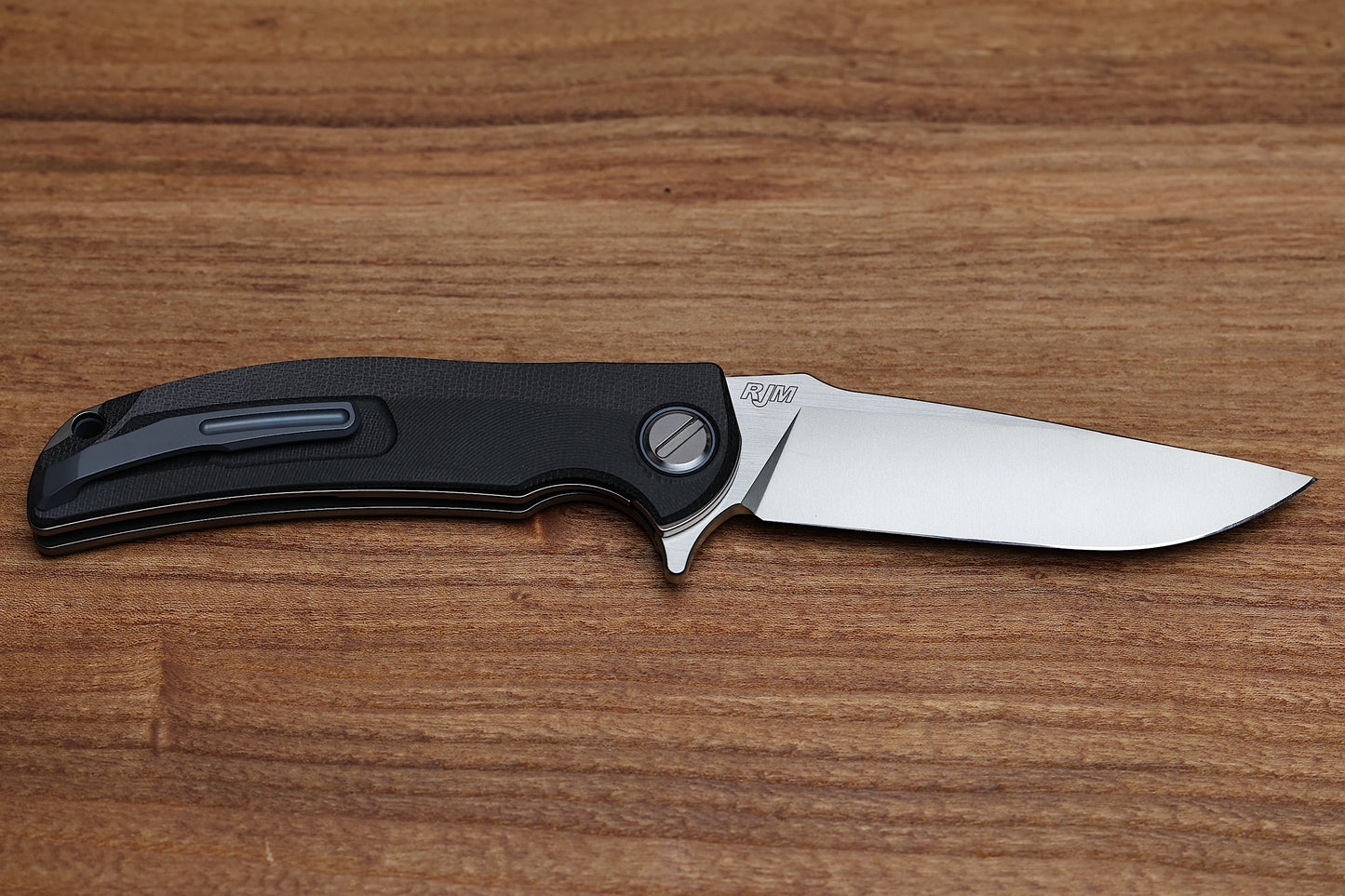 SHIROGOROV “LIMITED EDITION” RJ MARTIN DESIGN SOFT OVERKILL – M398 BLADE – BLACK CANVAS MICARTA HANDLE – RBS