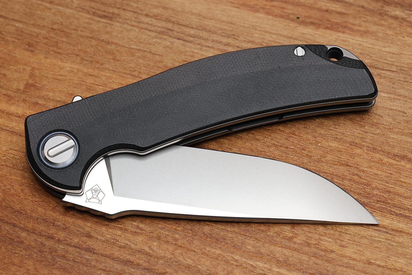 SHIROGOROV “LIMITED EDITION” RJ MARTIN DESIGN SOFT OVERKILL – M398 BLADE – BLACK CANVAS MICARTA HANDLE – RBS