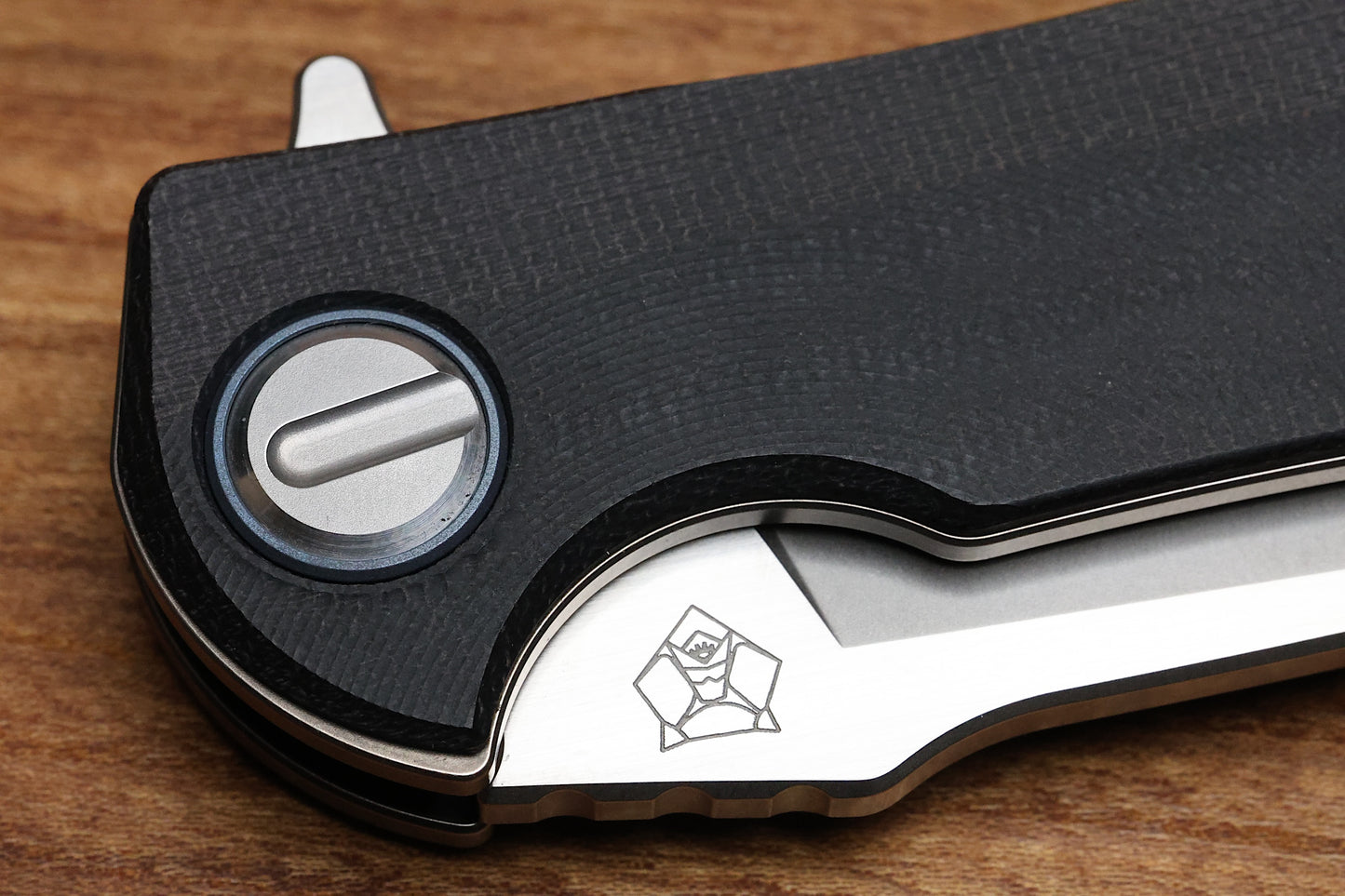 SHIROGOROV “LIMITED EDITION” RJ MARTIN DESIGN SOFT OVERKILL – M398 BLADE – BLACK CANVAS MICARTA HANDLE – RBS