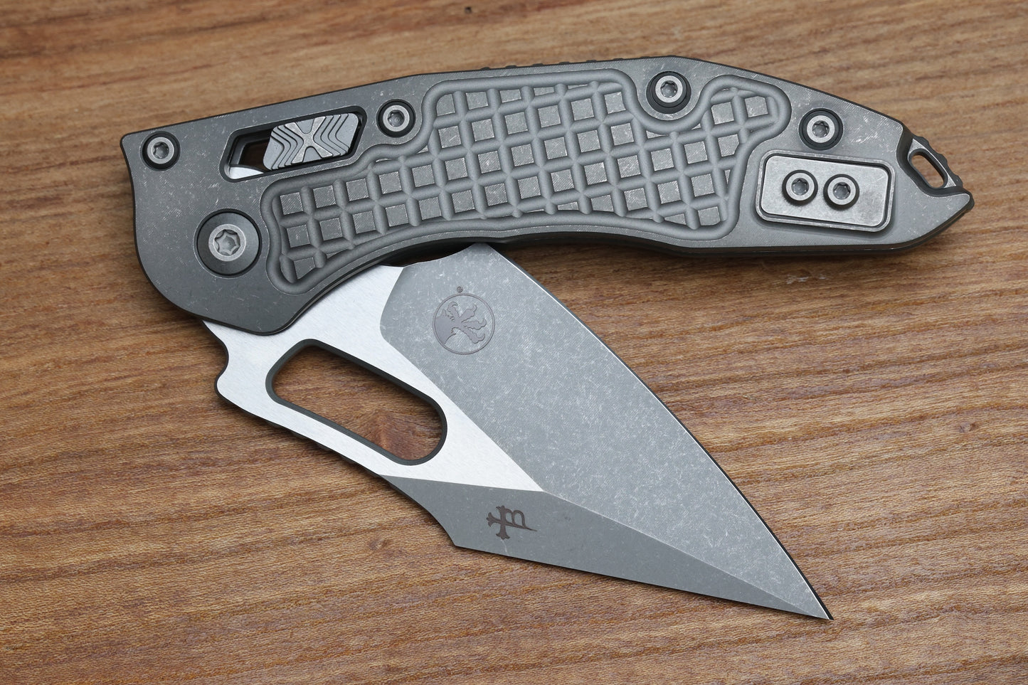 MICROTECH KNIVES "MARFIONE SELECT" STITCH - RAM-LOK APOCALYPTIC FINISH FRAG PATTERN TITANIUM 169RL-10APFRMS1