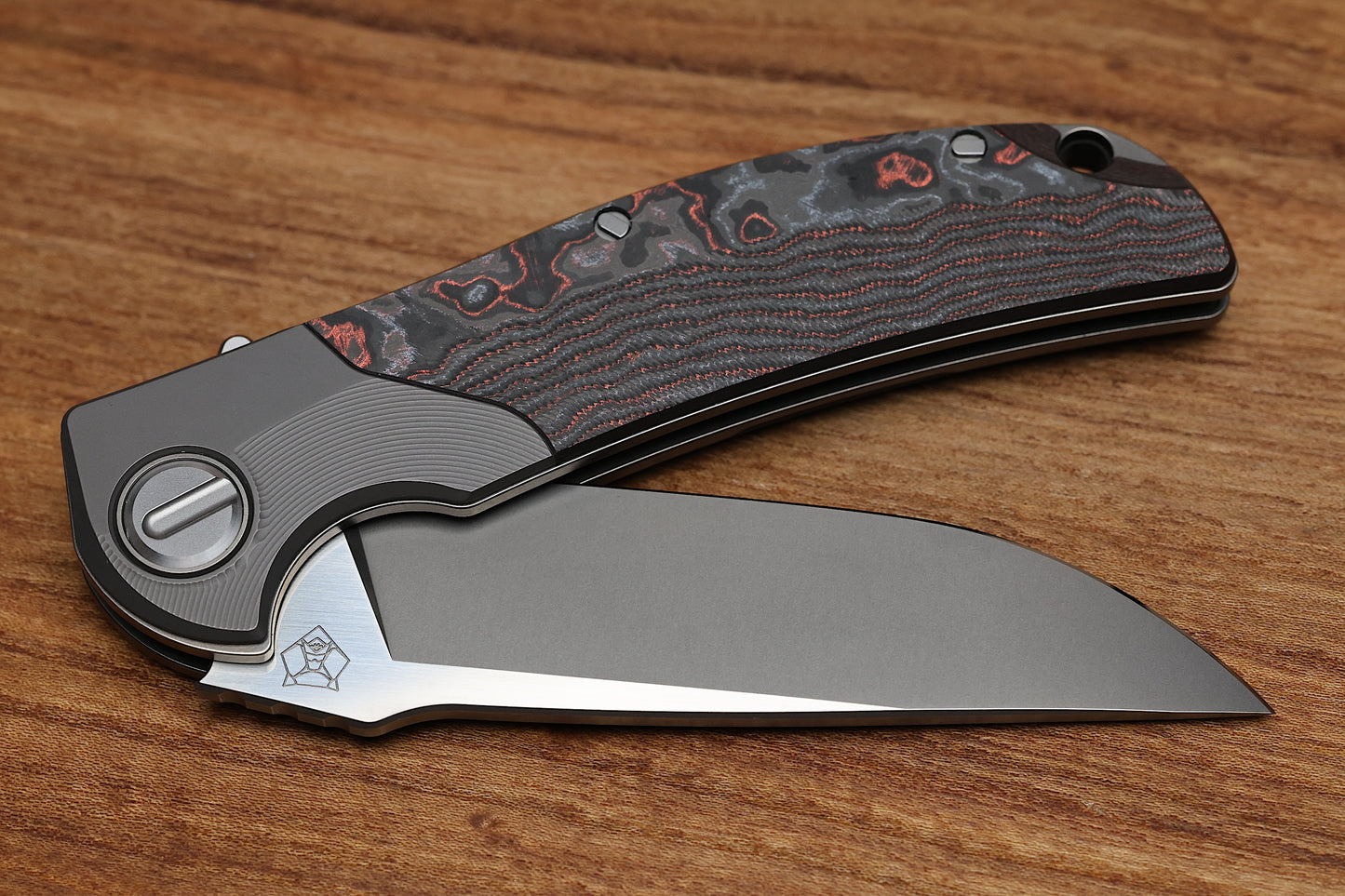 SHIROGOROV “LIMITED EDITION” RJ MARTIN DESIGN RQ36 – TITANIUM/LAVA & ASH CARBOTI HANDLE – S110V BLADE – SRRBS