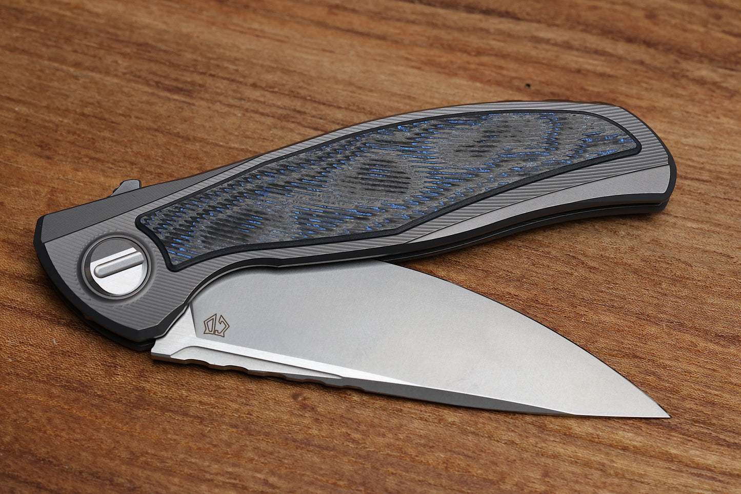 SHIROGOROV CUSTOM DIVISION F95NL – ELECTROWEAVE CARBOTI/TITANIUM HANDLE – VANAX 37 BLADE – SRRBS