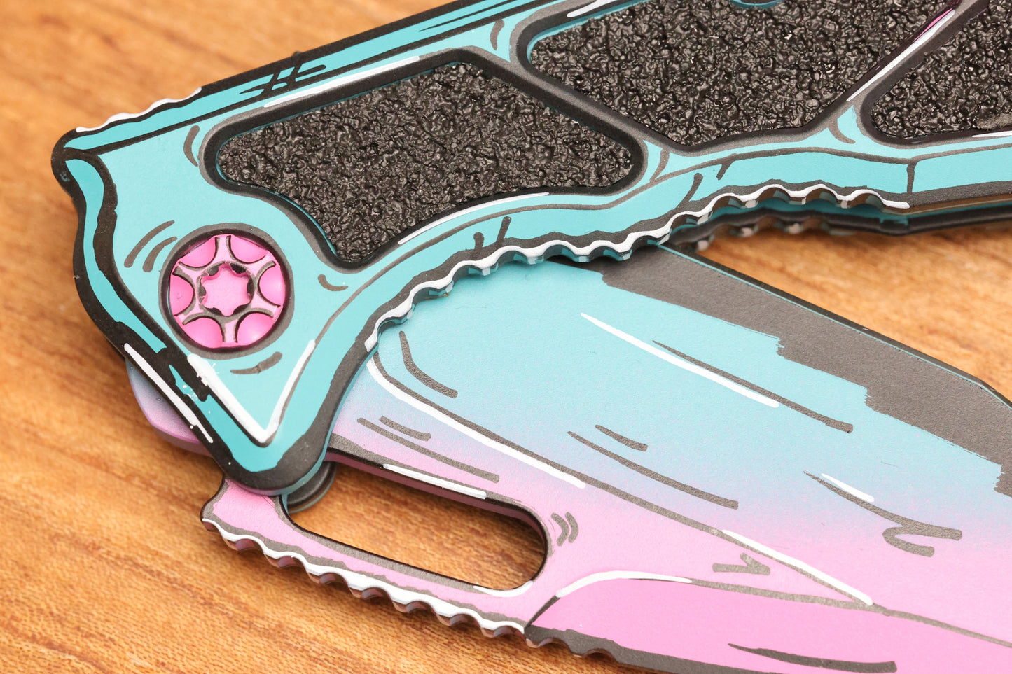 HERETIC KNIVES MEDUSA MANUAL - TANTO - MIAMI VICE - CEL SHADING - H009-CS-MV