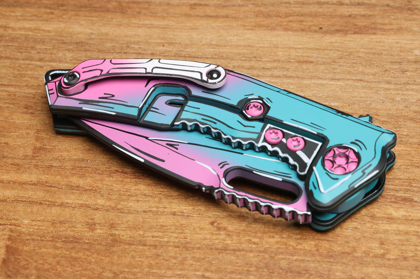 HERETIC KNIVES MEDUSA MANUAL - TANTO - MIAMI VICE - CEL SHADING - H009-CS-MV