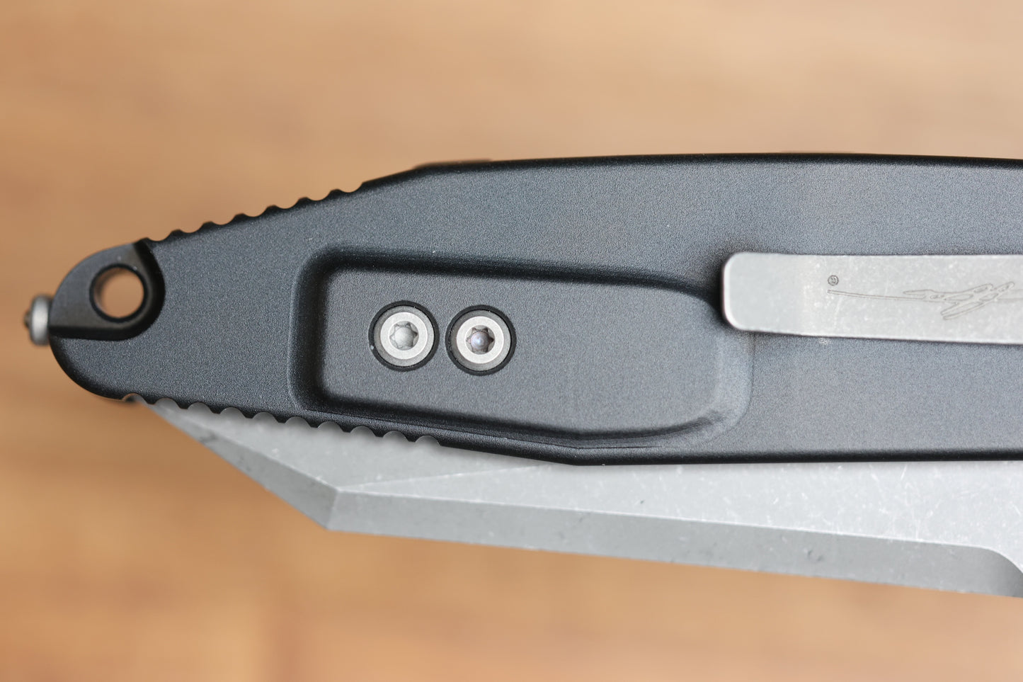 MICROTECH SOCOM ELITE WARCOM W/ BLACK HANDLES & APOCALYPTIC 259-10APS