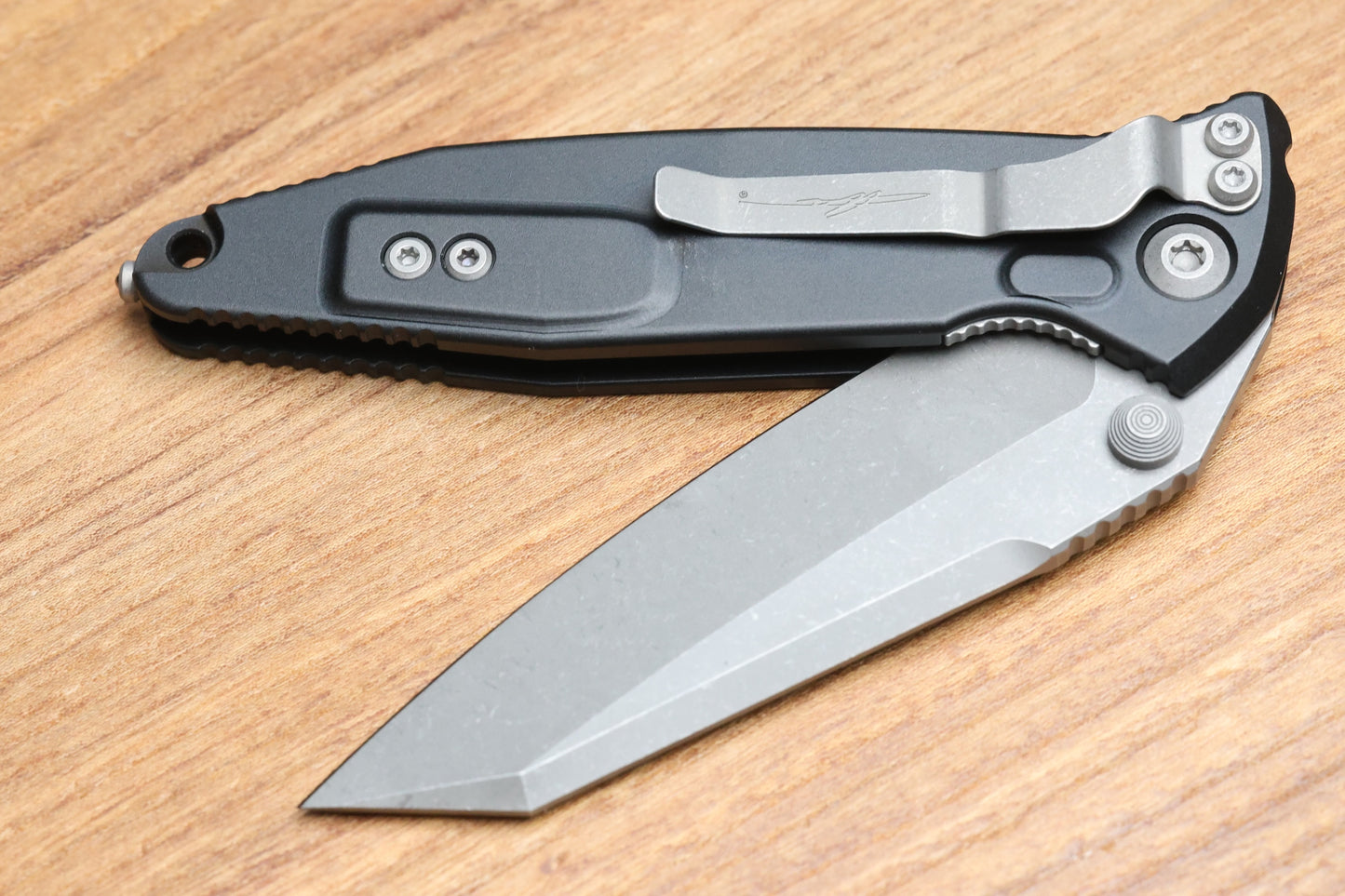 MICROTECH SOCOM ELITE WARCOM W/ BLACK HANDLES & APOCALYPTIC 259-10APS