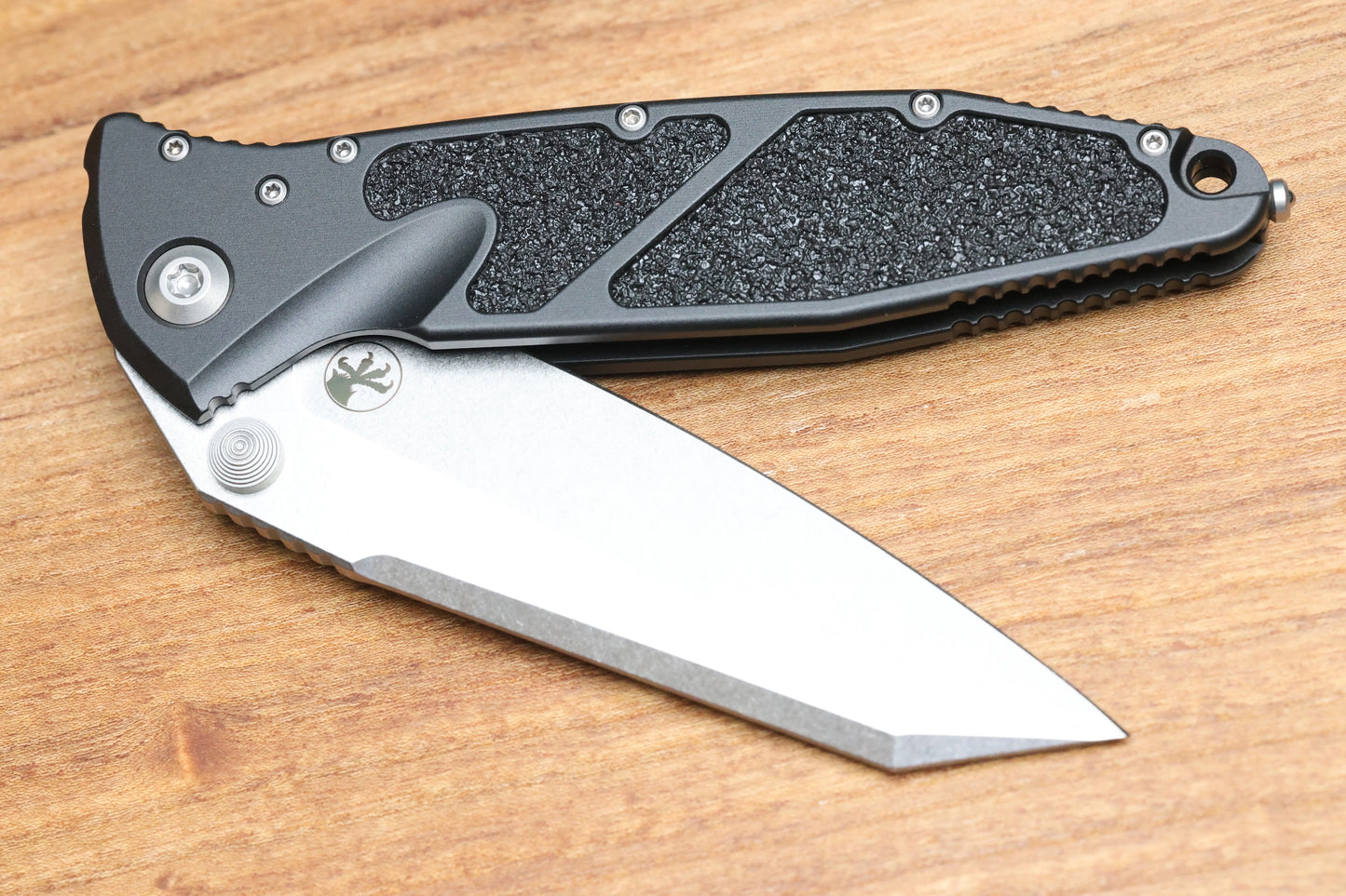 MICROTECH SOCOM ELITE WARCOM W/ BLACK HANDLES & STONEWASH 259-10S