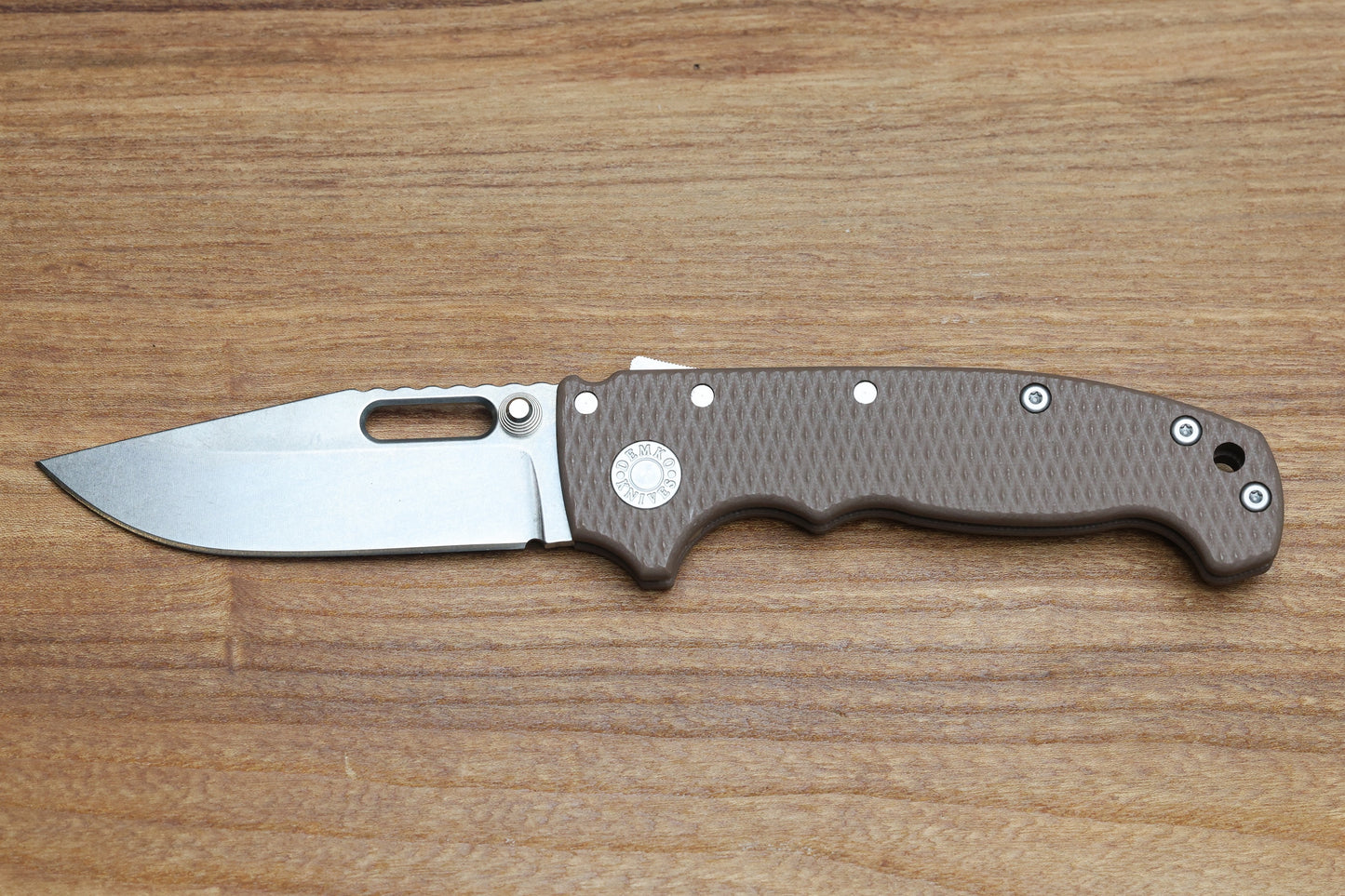 DEMKO KNIVES MG AD20S W/TEXTURED EARTH G10 HANDLE & 20CV CLIP POINT BLADE