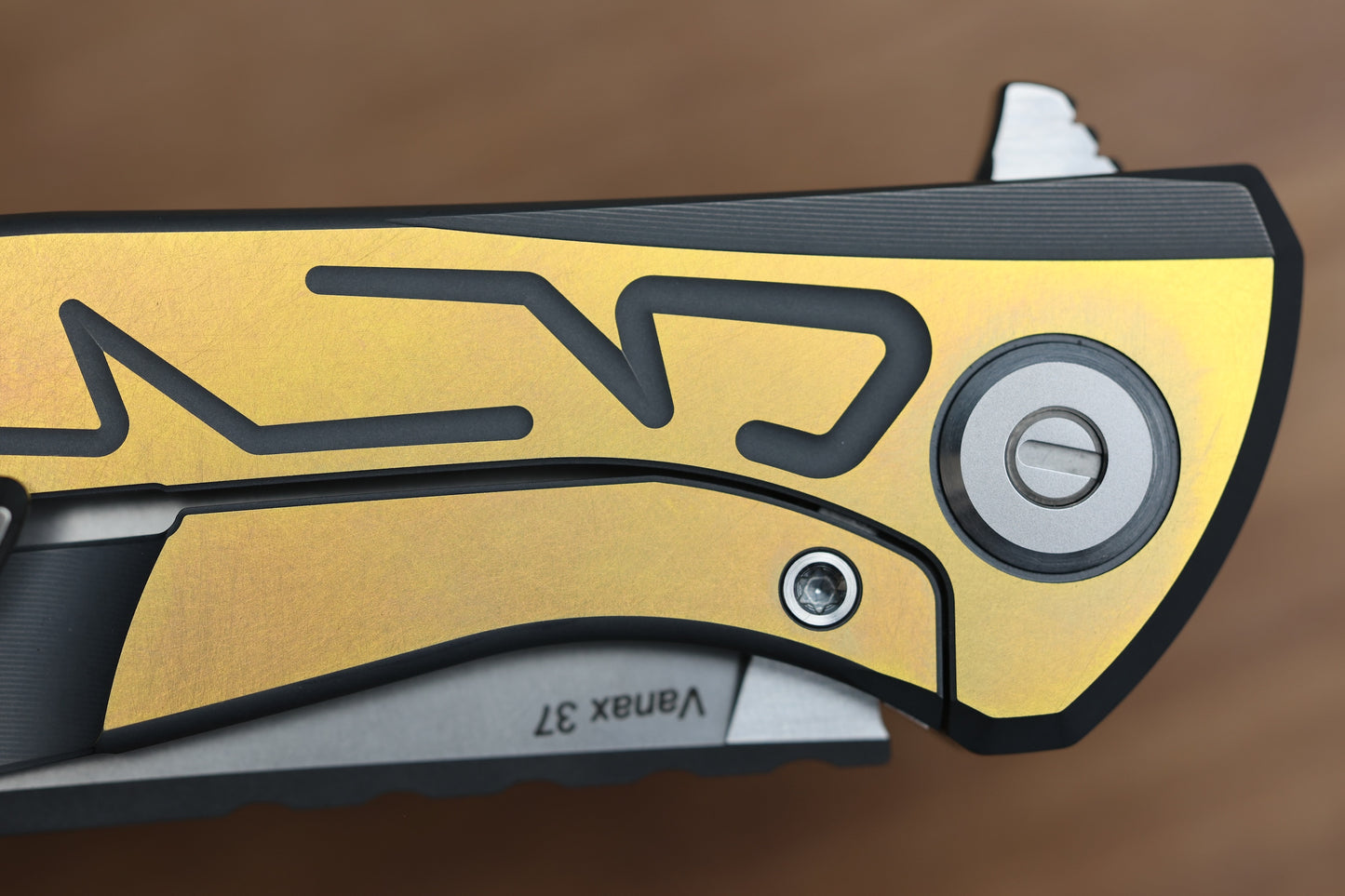 SHIROGOROV F95 BRACES GREY/YELLOW TITANIUM HANDLES & VANAX37 SPECIAL EDITION W/ ZAIKA TOOL