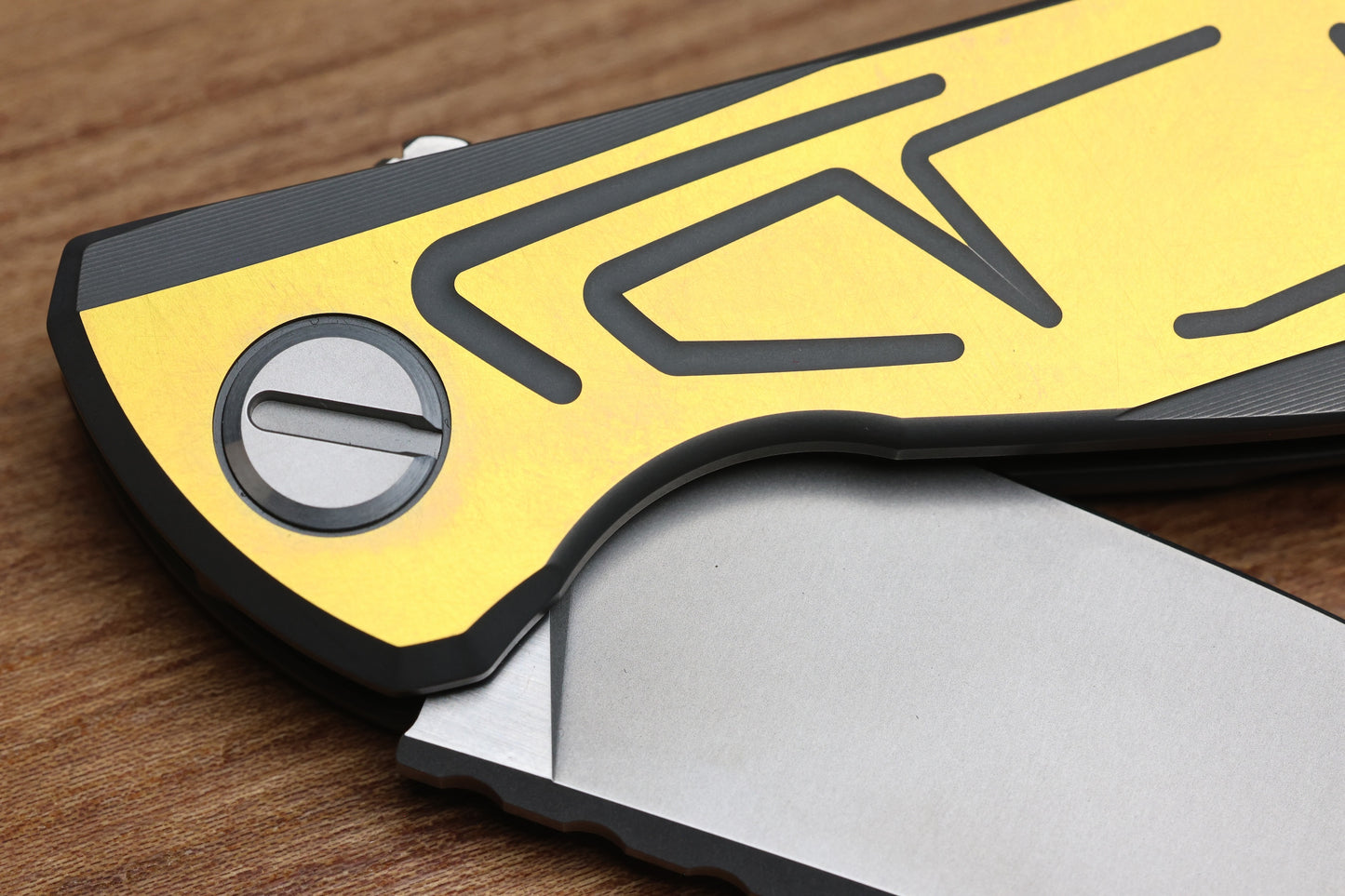 SHIROGOROV F95 BRACES GREY/YELLOW TITANIUM HANDLES & VANAX37 SPECIAL EDITION W/ ZAIKA TOOL