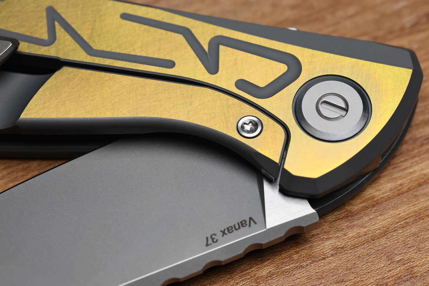 SHIROGOROV F95 BRACES GREY/YELLOW TITANIUM HANDLES & VANAX37 SPECIAL EDITION W/ ZAIKA TOOL