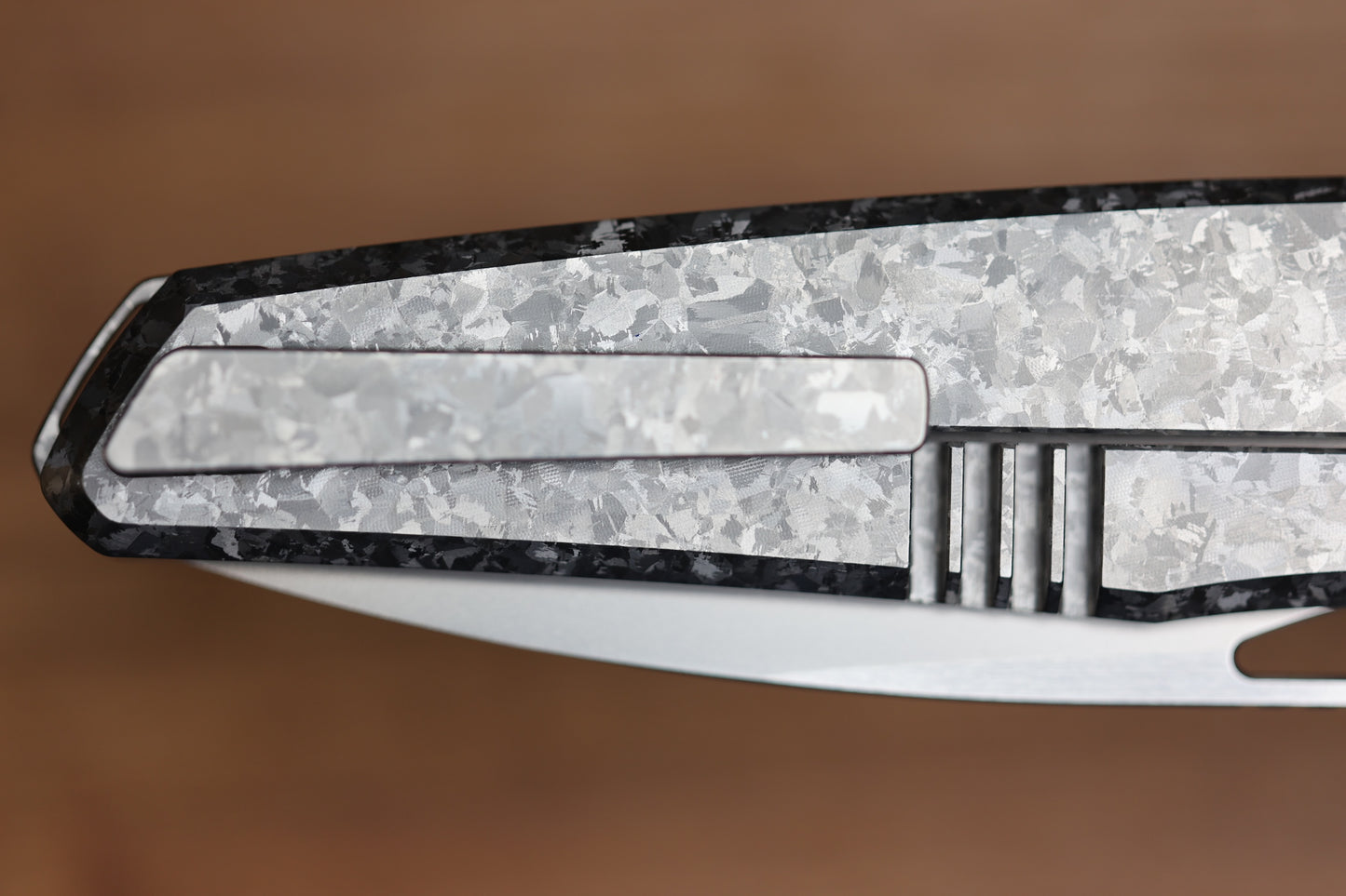CUSTOM KNIFE FACTORY TASCA CRYSTAL TITANIUM HANDLES & M398