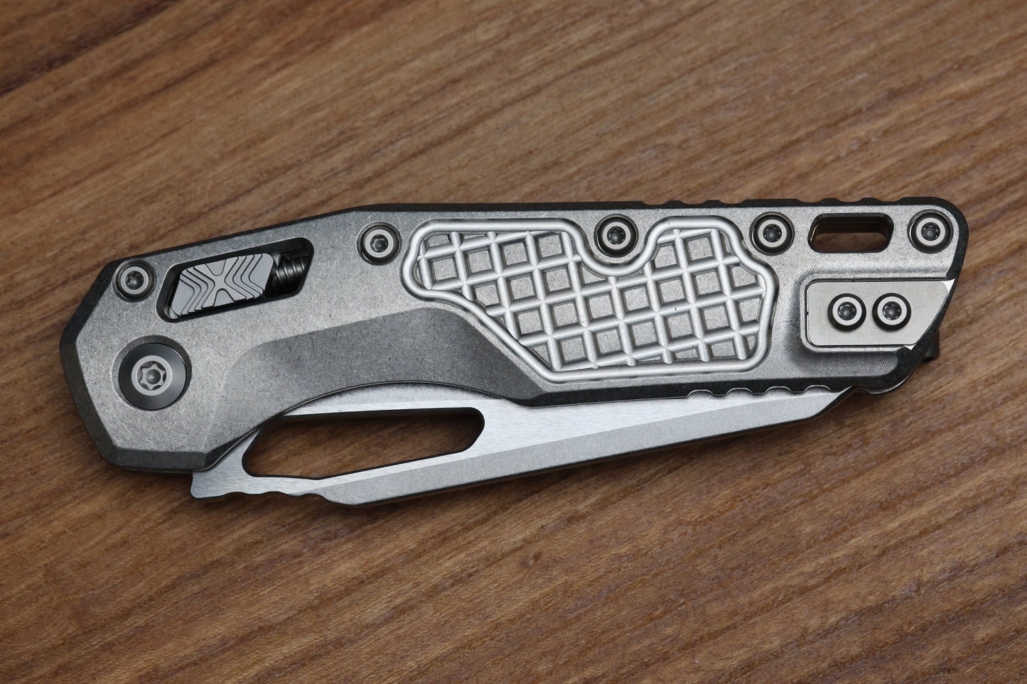 MICROTECH KNIVES "MARFIONE SELECT" MSI - RAM-LOK - STONEWASH FINISH FRAG PATTERN TITANIUM W/ BRONZE TITANIUM ACCENT 210-10FRMS1