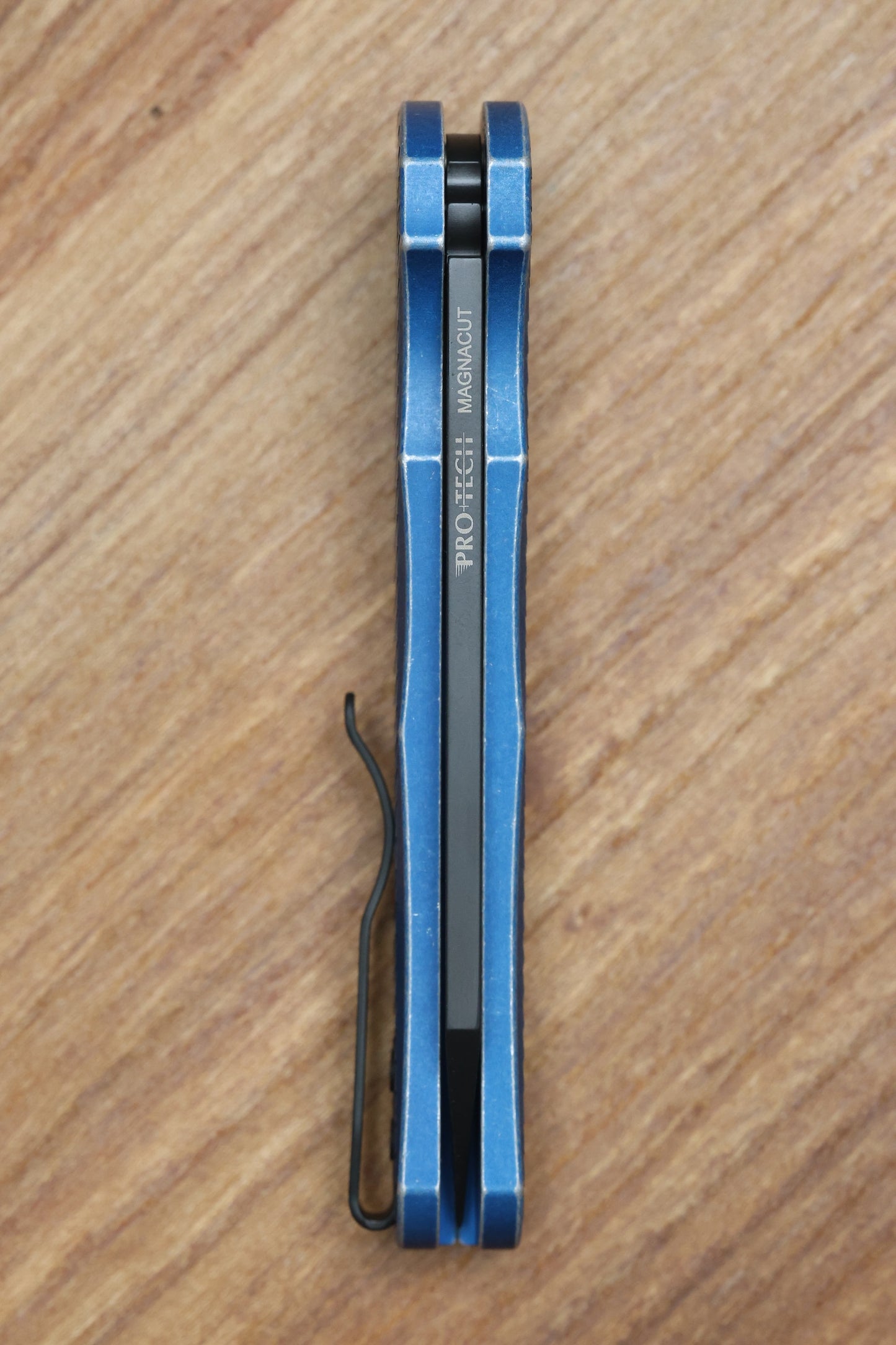 PRO-TECH MALIBU FLIPPER - 5436-BW BLUE LTD - BLUE BATTLEWORN "DRAGON SCALE" TEXTURED HANDLE - DLC BLACK MAGNACUT REVERSE TANTO BLADE