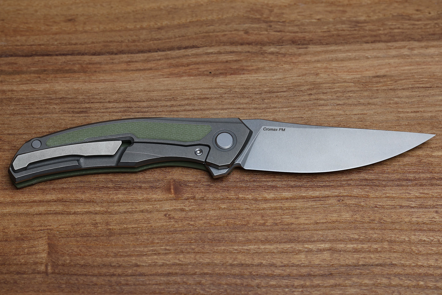 SHIROGOROV URSUS QUANTIUM – CROMAX PM BLADE – OLIVE GREEN G10 HANDLE – MRBS