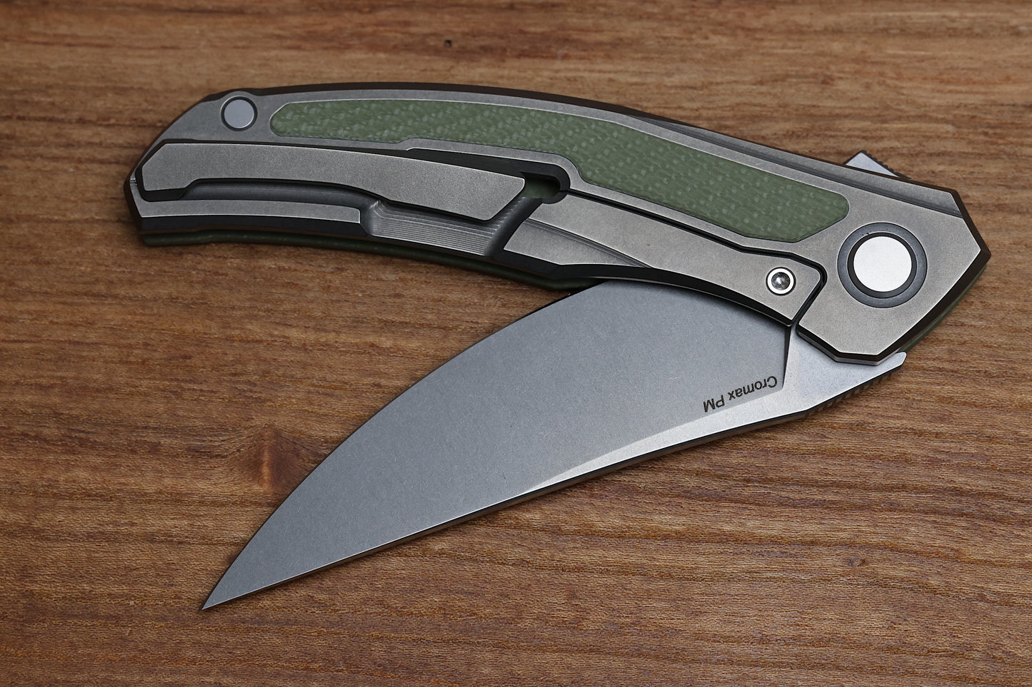 SHIROGOROV URSUS QUANTIUM – CROMAX PM BLADE – OLIVE GREEN G10 HANDLE – MRBS