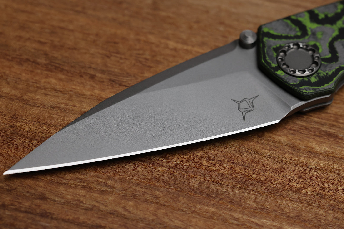 SHARKNIVCO KNIVES CUSTOM MINI GOBLIN FOLDING KNIFE TOXIC GREEN CAMO CARBON 3.1" BEAD BLASTED WHARNCLIFFE